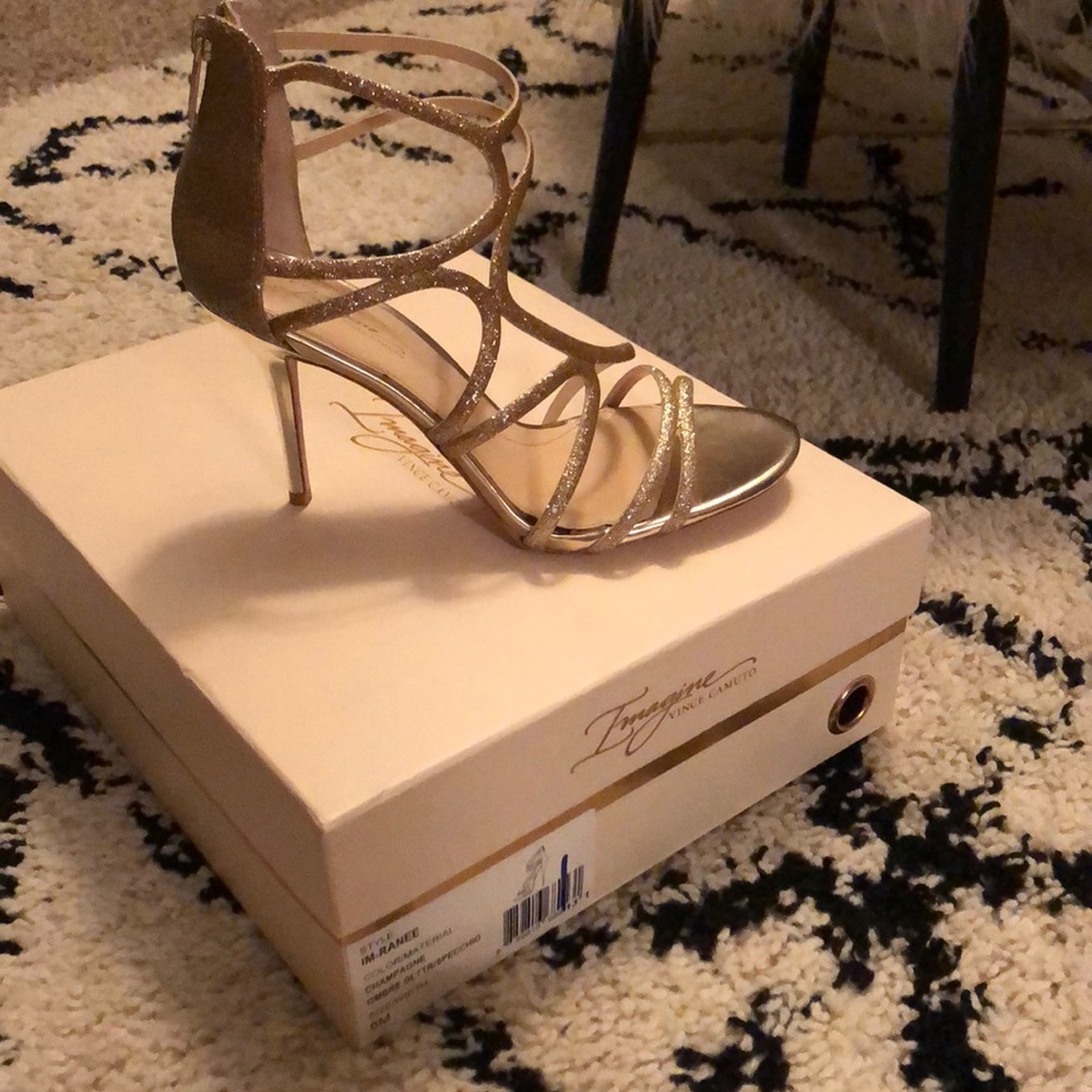 Vince Comuto Heels